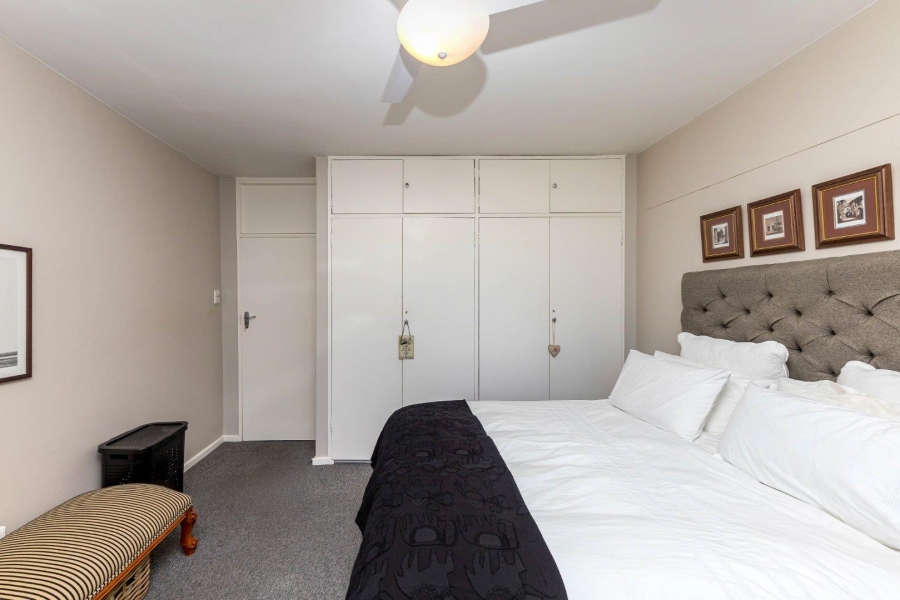 2 Bedroom Property for Sale in Green Point Western Cape